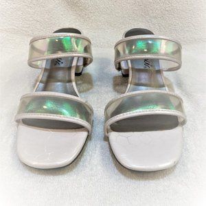 Bellini White Fizzle Sandals Two 2 Strap Faux Vegan Leather Size 8